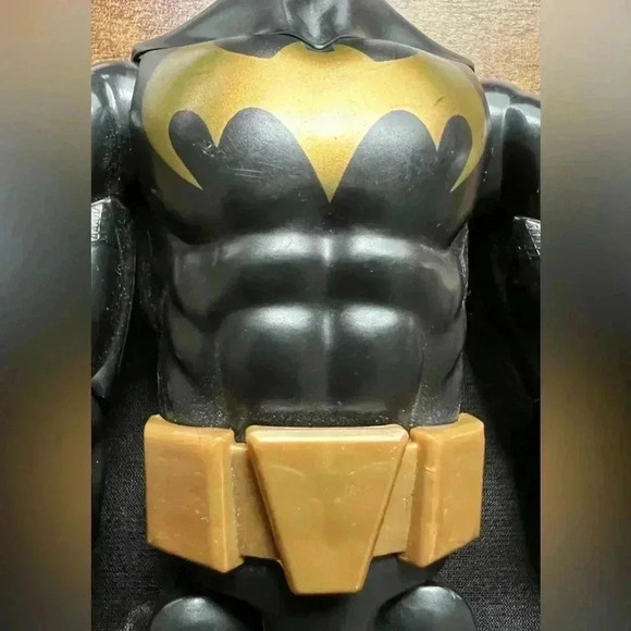 2016 DC Comics by Mattel | Justice League Stealth Shot Batman action figure. - Picture 10 of 11